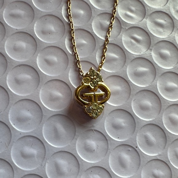 Givenchy Gold Chain Necklace with Pendant - Picture 2 of 6